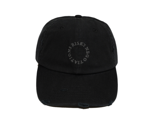 DISTRESSED CAP WASHED BLACK